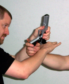 gun-disarm-defense-5 gun-disarm-defense-5